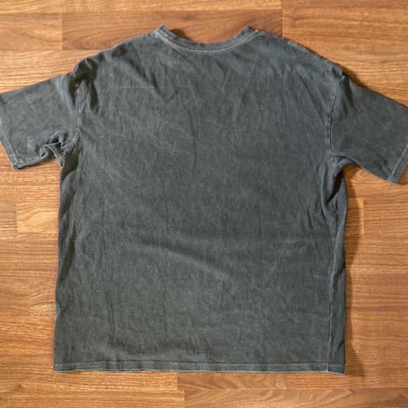Gray graphic tee - Picture 2 of 2
